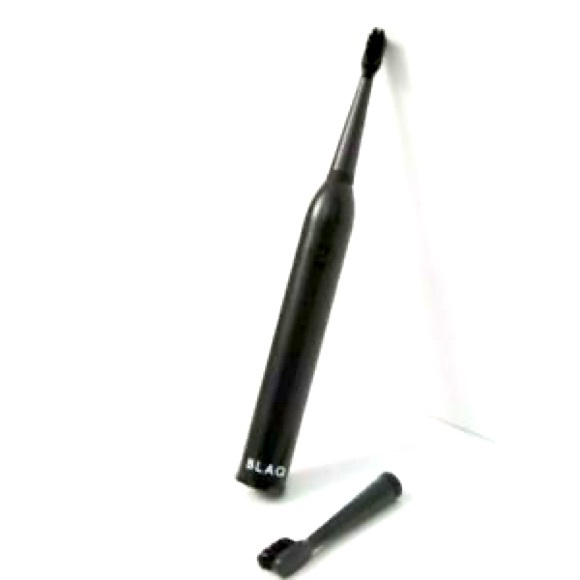 BLAQ Other - BLAQ Battery Powered Charcoal Toothbrush